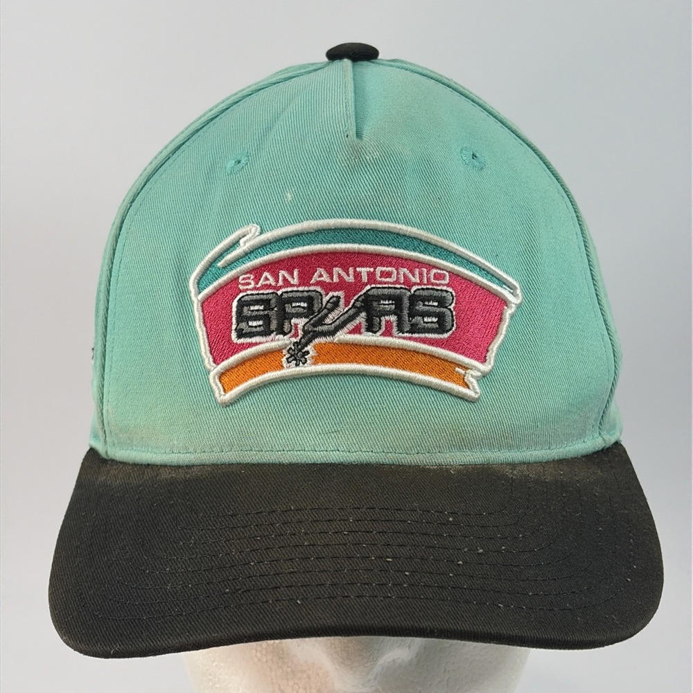 San Antonio Spurs Hat Cap Snap Back Mitchell & Ness Green Pink And Orange Patch